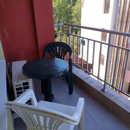 Sanny Garden Apartment