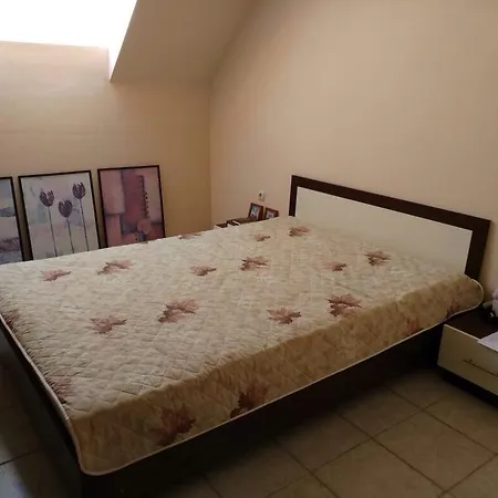 Sanny Garden Apartment